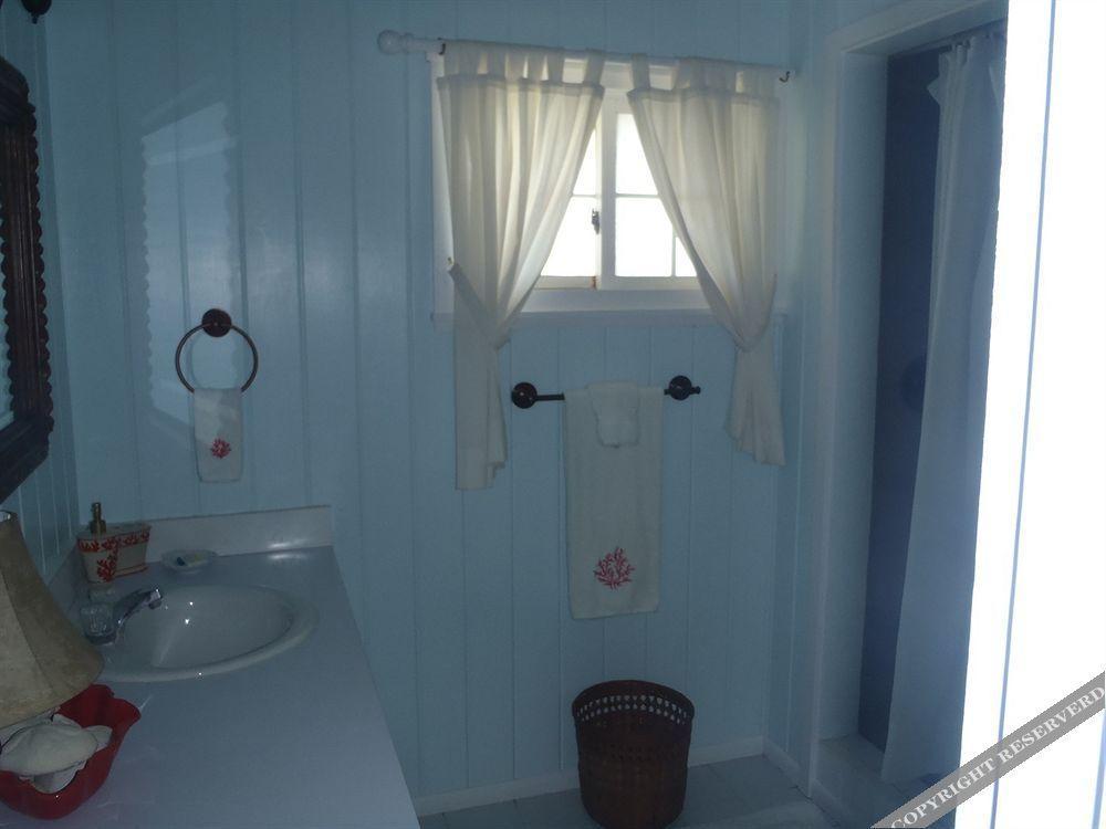 Wheel House Downstairs By Living Easy Abaco Hotel Marsh Harbour Exterior foto