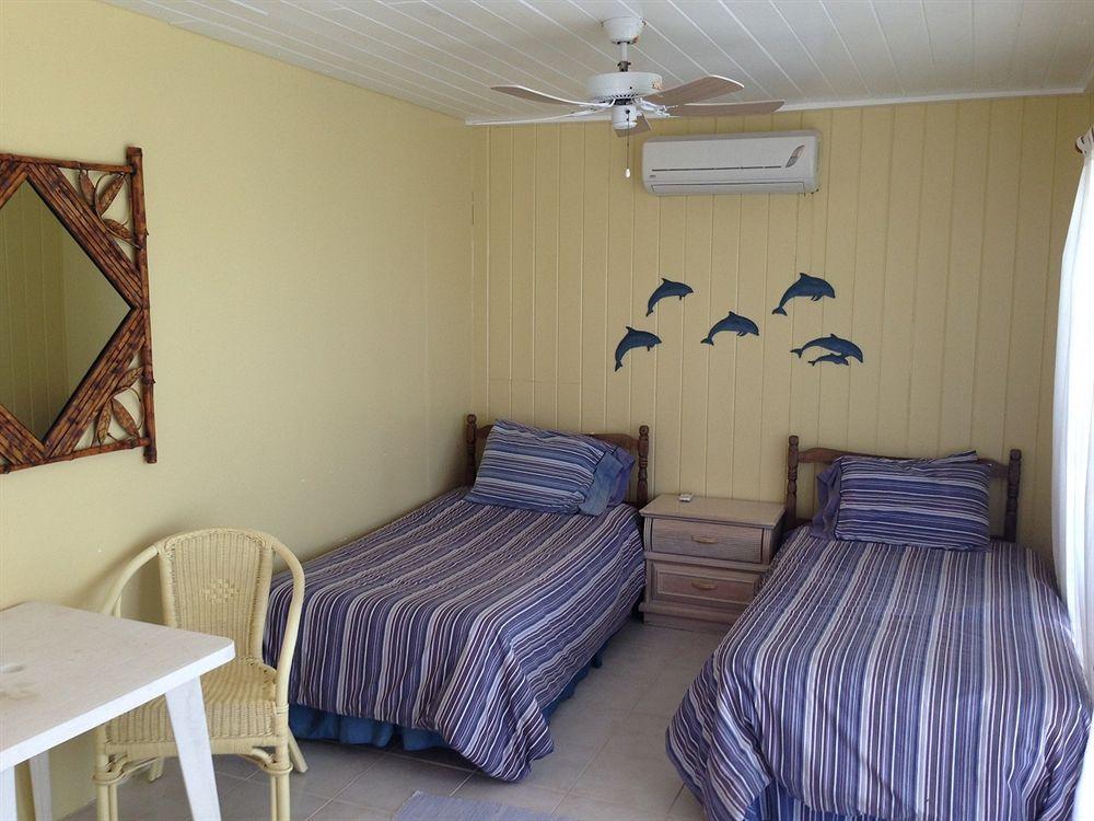 Wheel House Downstairs By Living Easy Abaco Hotel Marsh Harbour Exterior foto