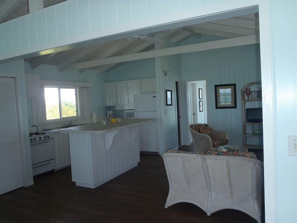 Wheel House Downstairs By Living Easy Abaco Hotel Marsh Harbour Exterior foto